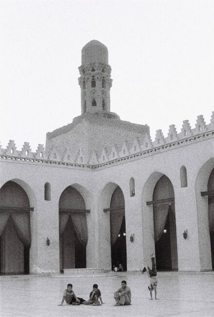 Restoration project of the two minarets of Al-Hakim Mosque